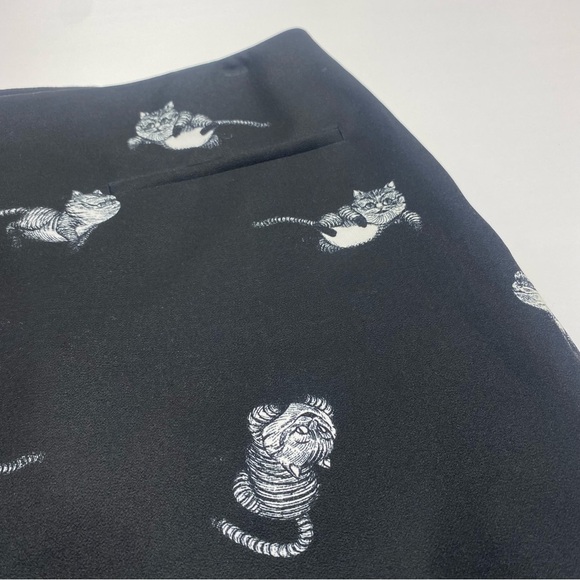 Disney Alice Through The Looking Glass Black Skirt W 8 Back Zip Pockets CATS - Picture 7 of 14